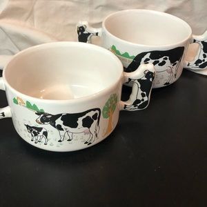 🛍️3/$10 🛍️ Two Cow and Calf Double Handle Bowls